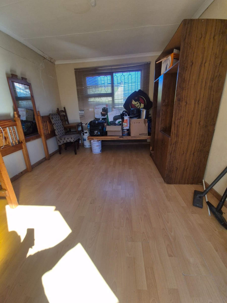 5 Bedroom Property for Sale in Motherwell Nu 5 Eastern Cape